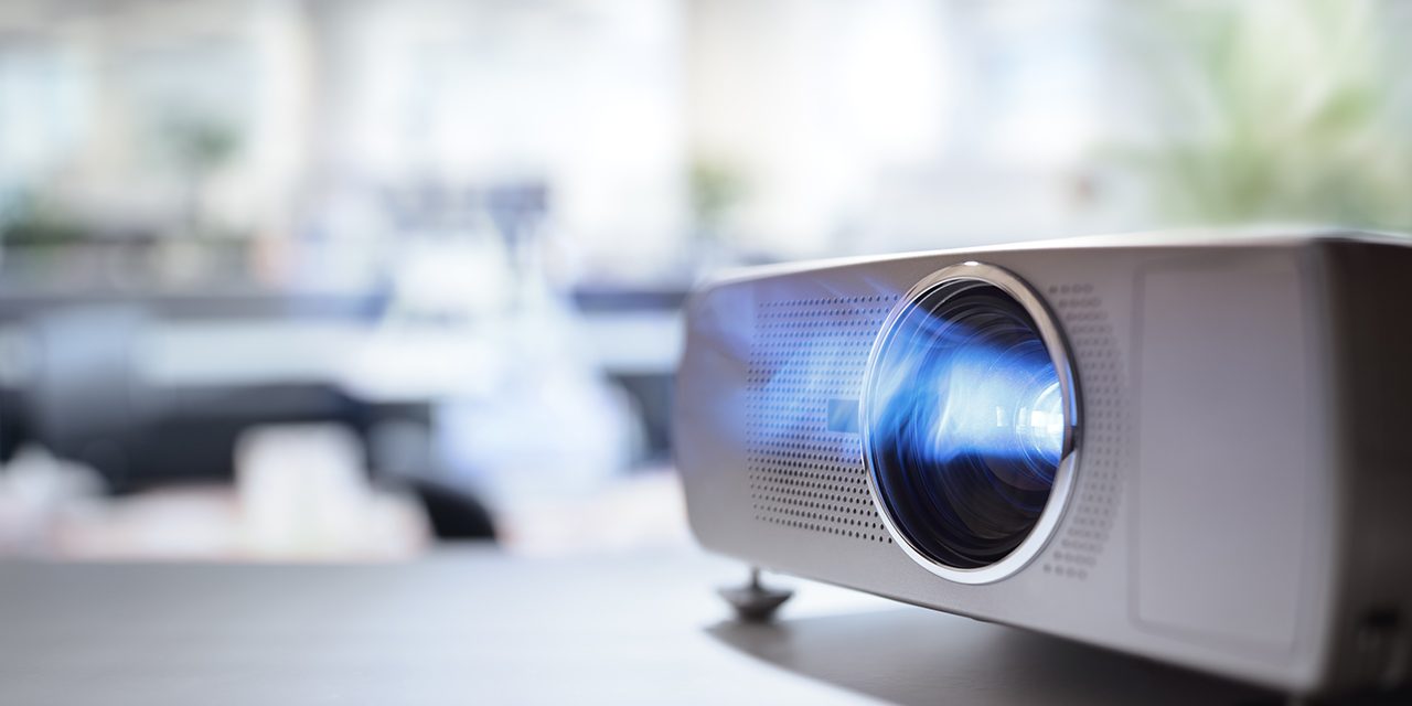 Vish, suas fontes na hora de apresentar estavam todas trocadas? Vish, suas fontes na hora de apresentar estavam todas trocadas?